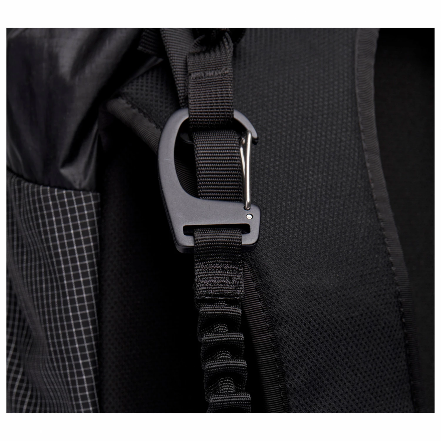 Black Diamond Cirque Ski 22 Vest - Ski Touring Backpack 6 Black Diamond Cirque Ski 22 Vest - Ski Touring Backpack - Image 4