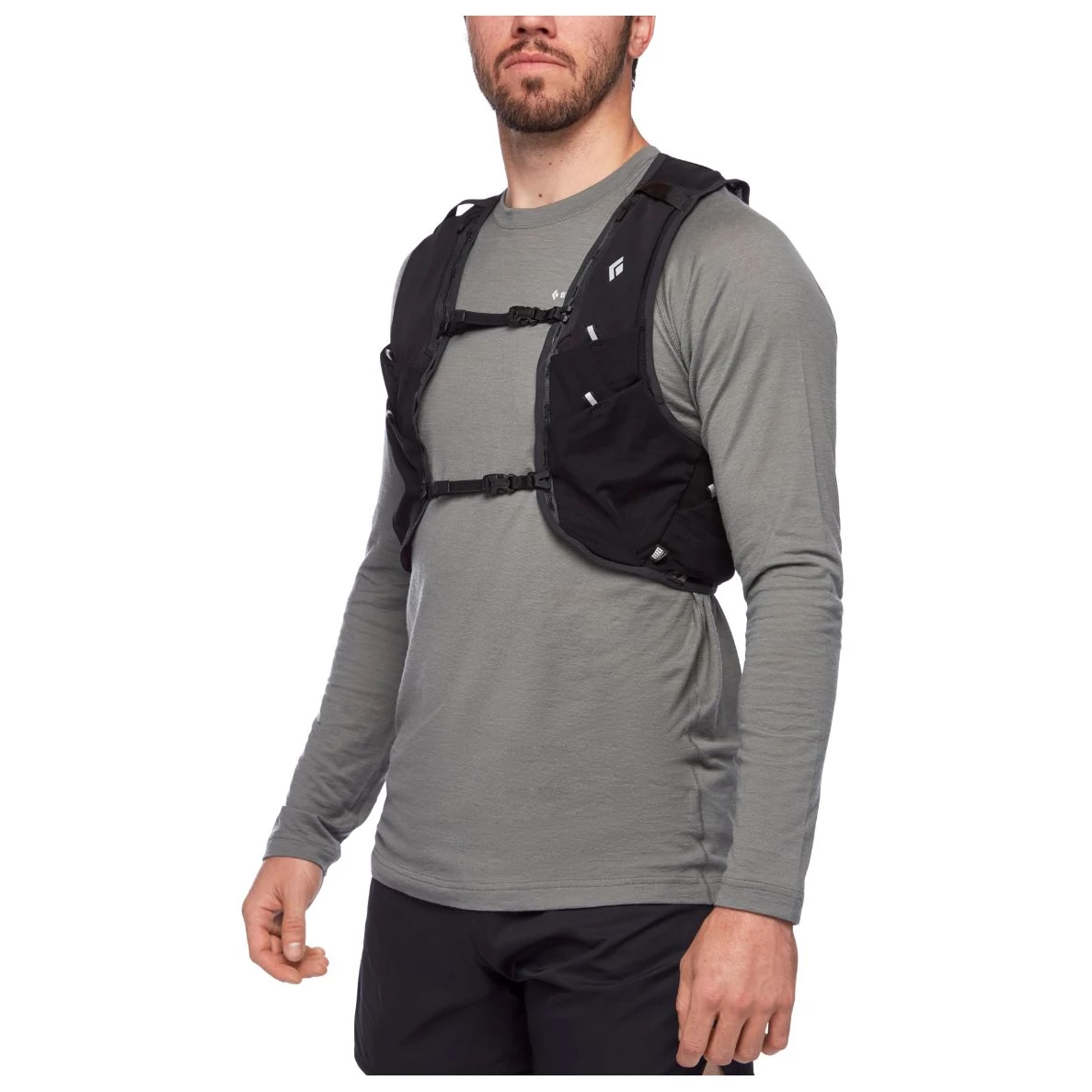 Black Diamond Distance 4 Hydration Vest - Running Vest 6 Black Diamond Distance 4 Hydration Vest - Running Vest - Image 4