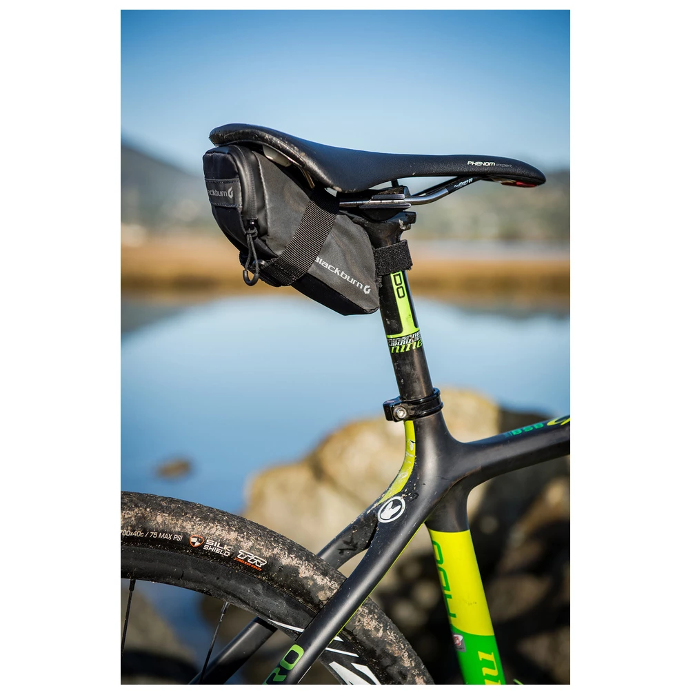 Blackburn Grid Medium Seat Bag Black Reflective - Bike Bag 6 Blackburn Grid Medium Seat Bag Black Reflective - Bike Bag - Image 4