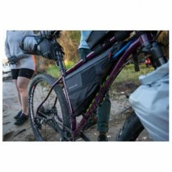 Blackburn Outpost Frame Bag - Bike Bag -camping sale blackburn outpost frame bag bike bag detail 5