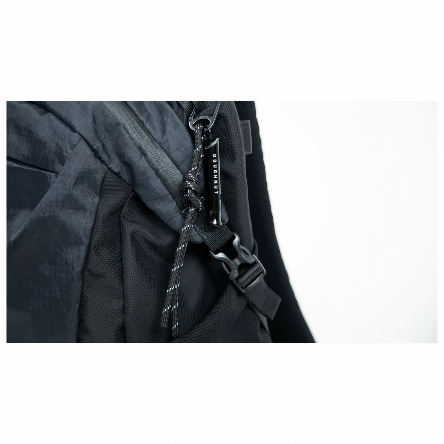 Doughnut Domestic 21 - Daypack 7 Doughnut Domestic 21 - Daypack - Image 5