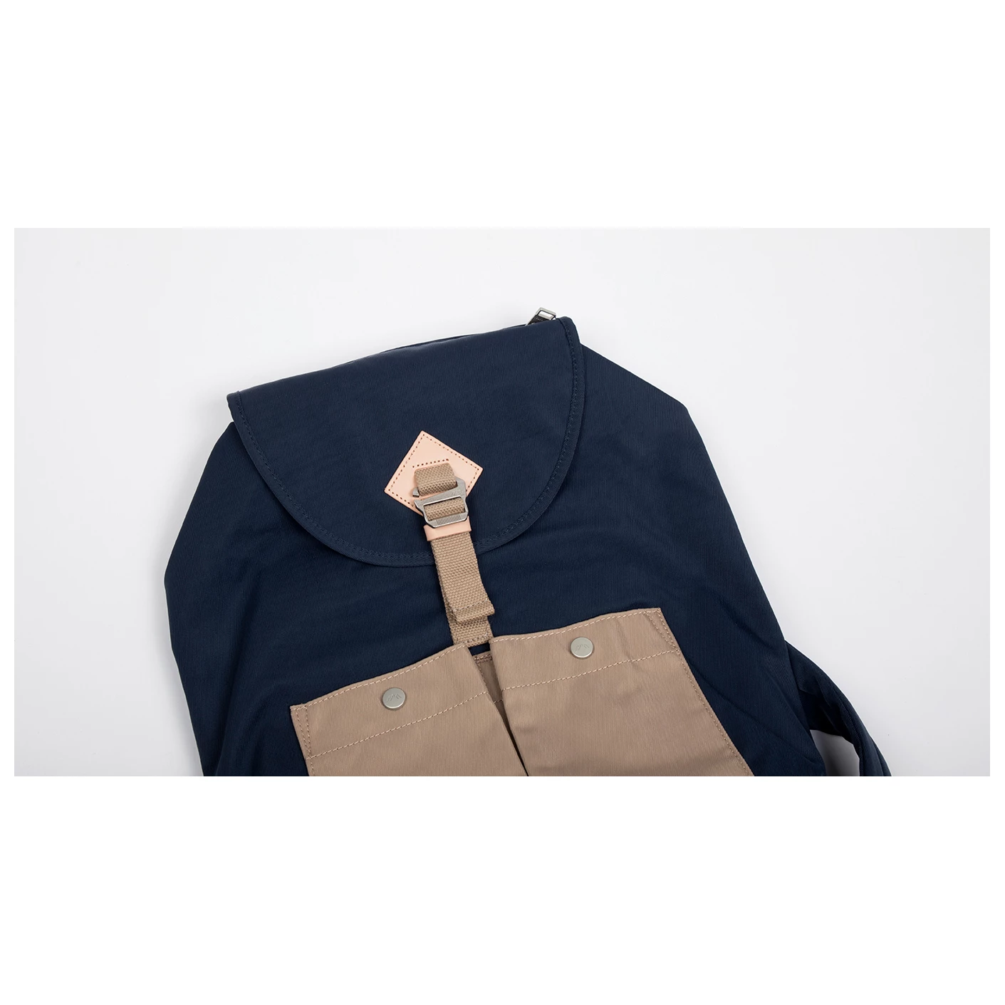 Doughnut Montana 17 - Daypack 6 Doughnut Montana 17 - Daypack - Image 4