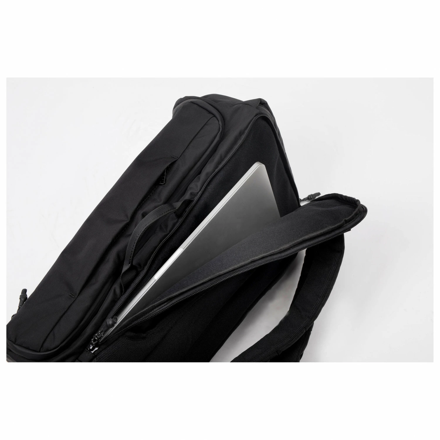 Doughnut Sturdy 20 - Daypack 6 Doughnut Sturdy 20 - Daypack - Image 4