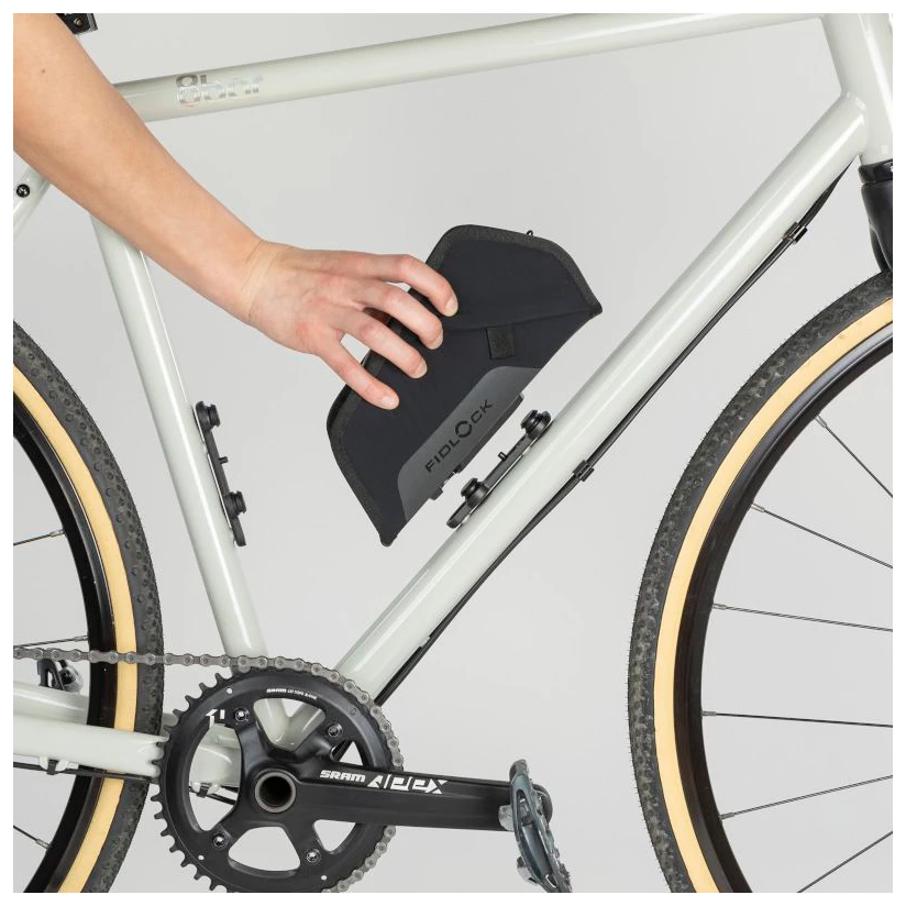 Fidlock - Twist Essential Bag + Bike Base - Bike Bag 4 Fidlock - Twist Essential Bag + Bike Base - Bike Bag - Image 2