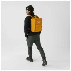 FJÄLLRÄVEN Kånken Laptop 13'' - Daypack 16 FJÄLLRÄVEN Kånken Laptop 13'' - Daypack -camping sale fjaellraeven kaanken laptop 13 daypack detail 7
