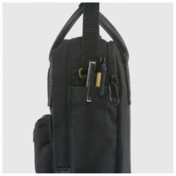 FJÄLLRÄVEN Kånken No. 2 Black Sling 2,5 - Shoulder Bag 25 FJÄLLRÄVEN Kånken No. 2 Black Sling 2,5 - Shoulder Bag -camping sale fjaellraeven kaanken no 2 black sling 25 shoulder bag detail 12