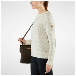 FJÄLLRÄVEN Norrvåge Pocket - Shoulder Bag -camping sale fjaellraeven norrvaage pocket shoulder bag detail 5