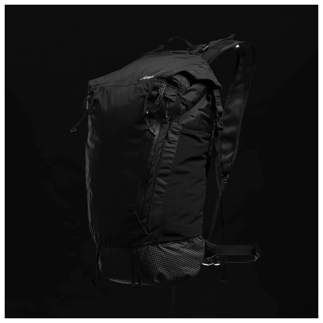 Matador Freerain22 Waterproof Packable Backpack - Walking Backpack 5 Matador Freerain22 Waterproof Packable Backpack - Walking Backpack - Image 3