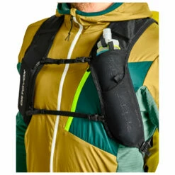 Ortovox Traverse Light 15 - Walking Backpack 14 Ortovox Traverse Light 15 - Walking Backpack -camping sale ortovox traverse light 15 walking backpack detail 3
