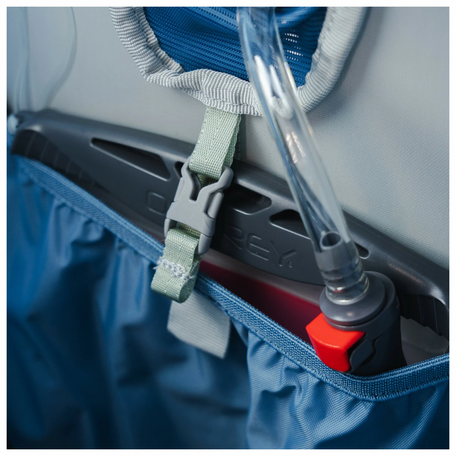 Osprey Kid's Ace 38 - Walking Backpack 7 Osprey Kid's Ace 38 - Walking Backpack - Image 5