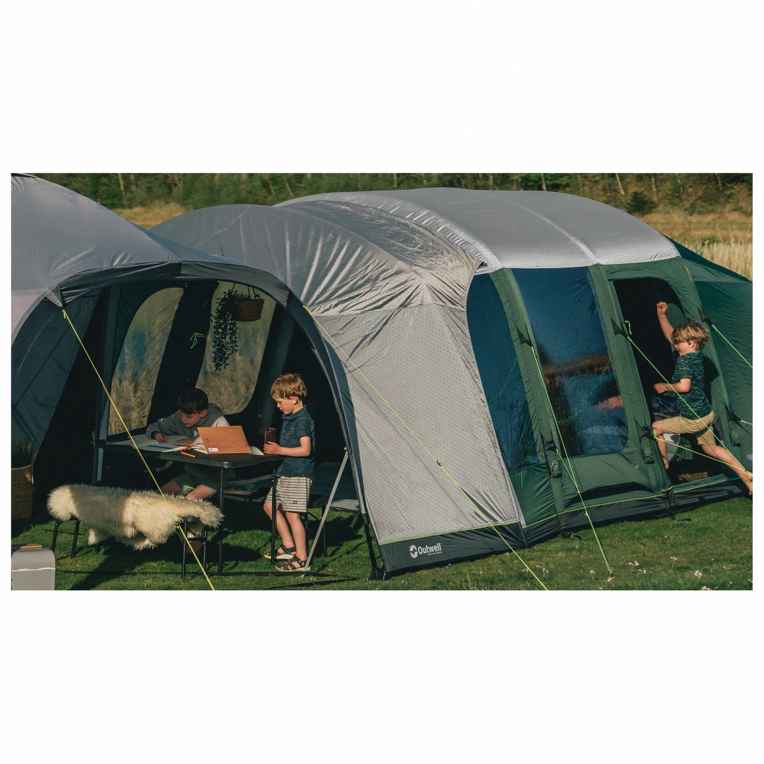 Outwell Universal Connector Air Shelter - Tent Extension 8 Outwell Universal Connector Air Shelter - Tent Extension - Image 6