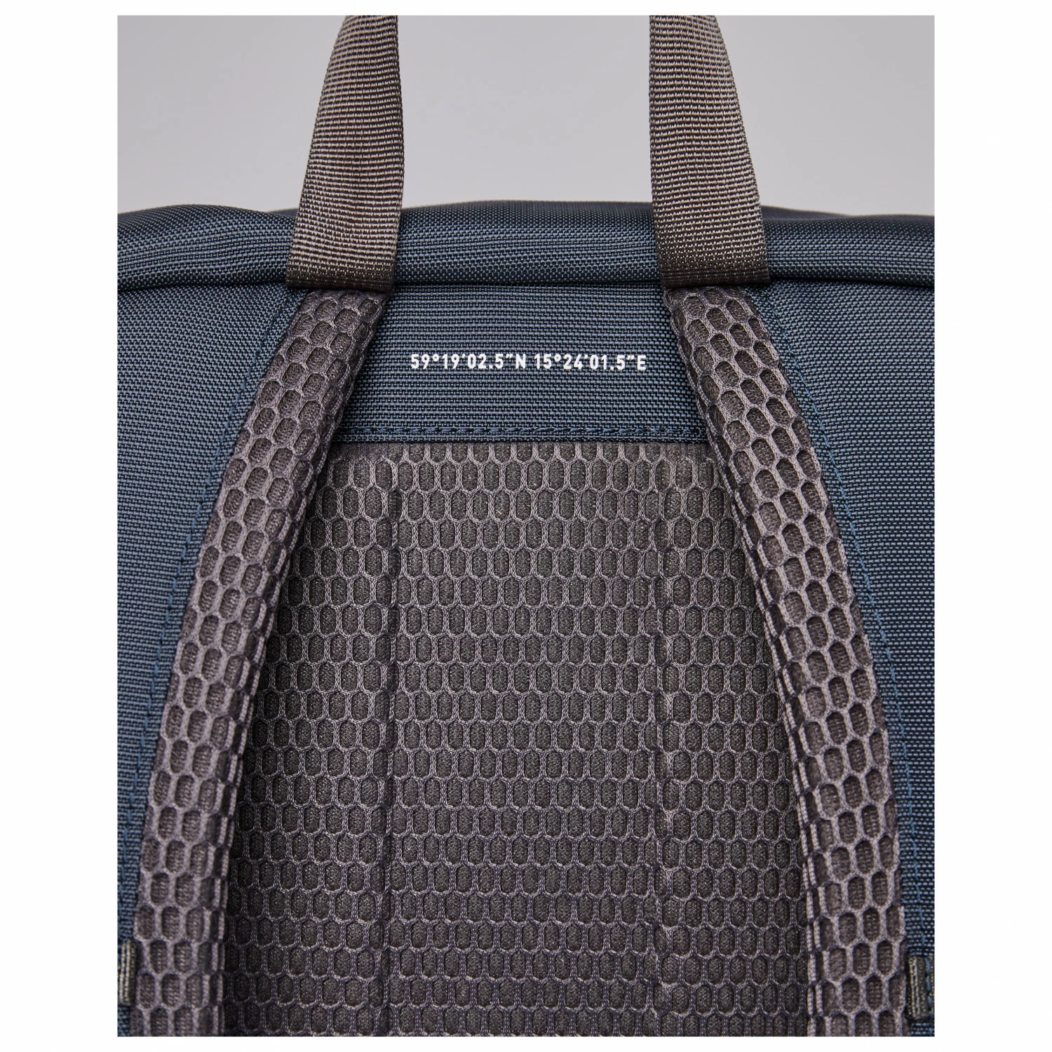 Sandqvist Valley Hike 16 + 7 - Walking Backpack 8 Sandqvist Valley Hike 16 + 7 - Walking Backpack - Image 6