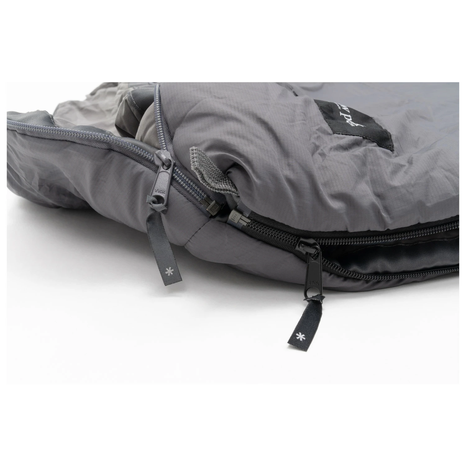 Snow Peak Sleeping Bag & Mat Plus - Hybrid Sleeping Bag 7 Snow Peak Sleeping Bag & Mat Plus - Hybrid Sleeping Bag - Image 5