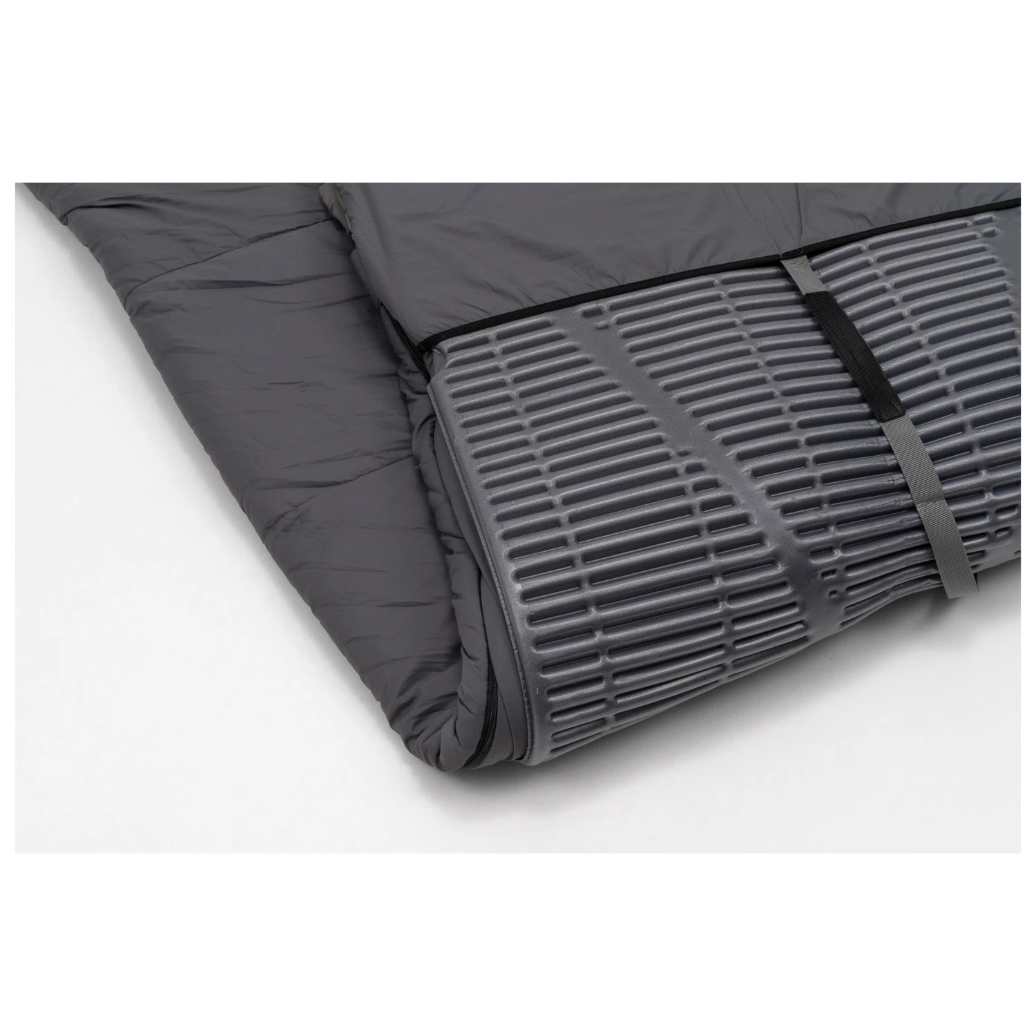 Snow Peak Sleeping Bag & Mat Plus - Hybrid Sleeping Bag 8 Snow Peak Sleeping Bag & Mat Plus - Hybrid Sleeping Bag - Image 6